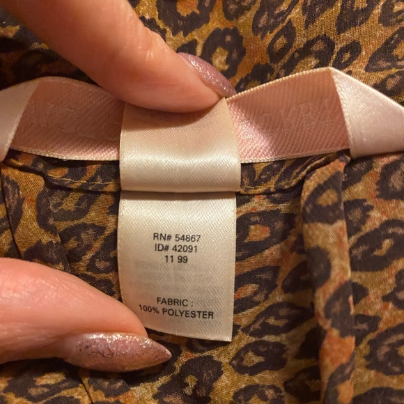 Victoria’s Secret Leopard Print Semi-Sheer Rare Unique Robe or Swimsuit Cover-Up - Picture 16 of 16